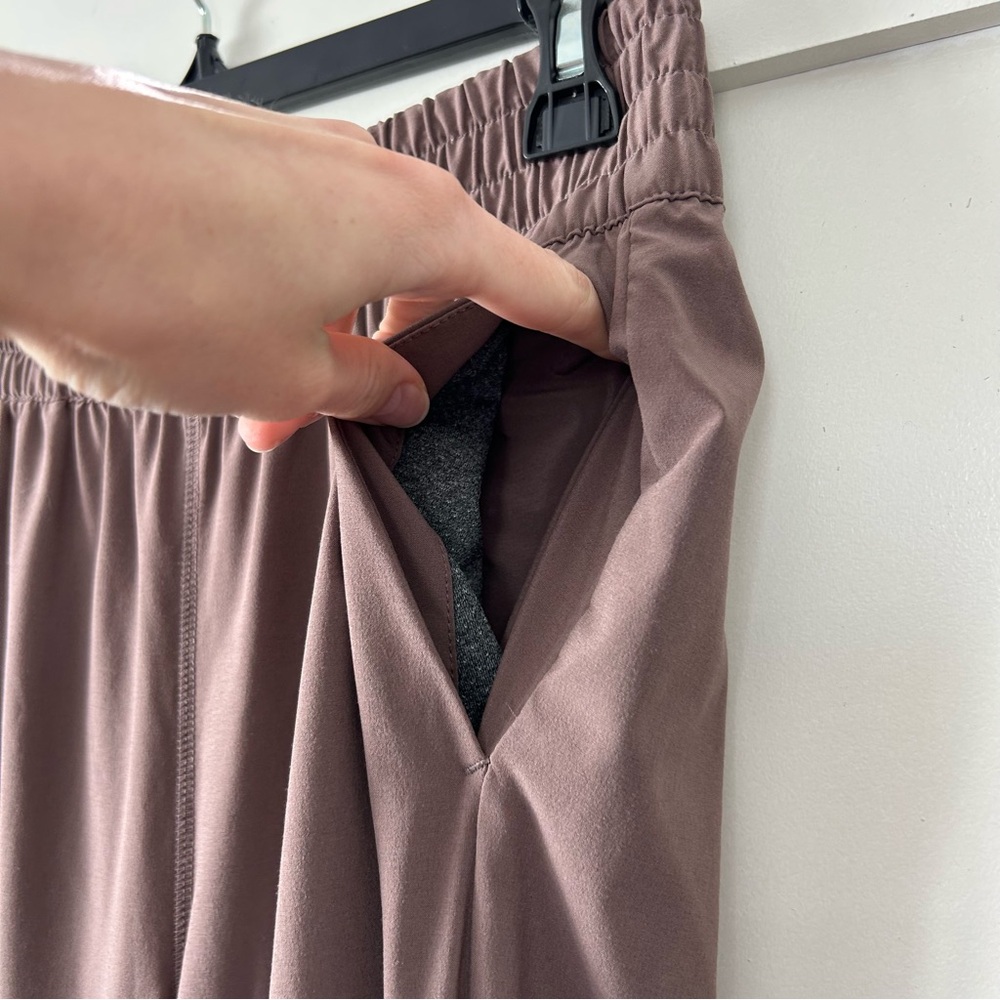 Vuori Wide Leg Lounge Pants in Dusty Taupe - Picture 5 of 10